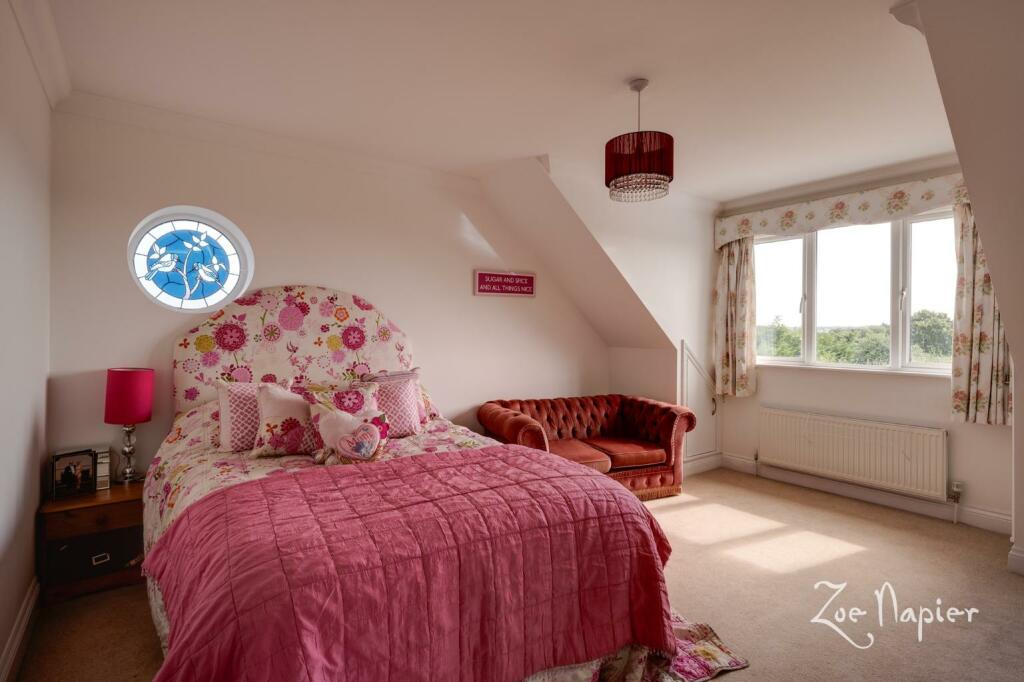 Additional image 11 of Nounsley