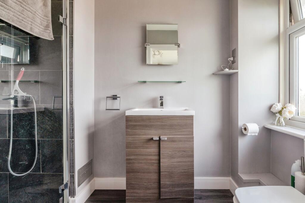 Additional image 11 of Copper Beeches, Brentwood, CM14