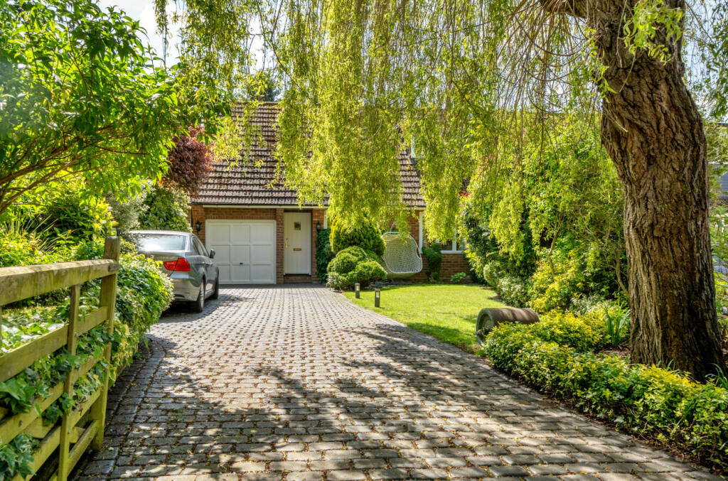 Additional image 27 of Limes Crescent, Bishop's Stortford, Hertfordshire, CM23