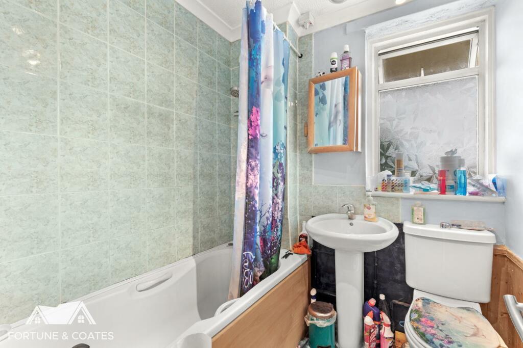 Additional image 12 of Fold Croft, Harlow