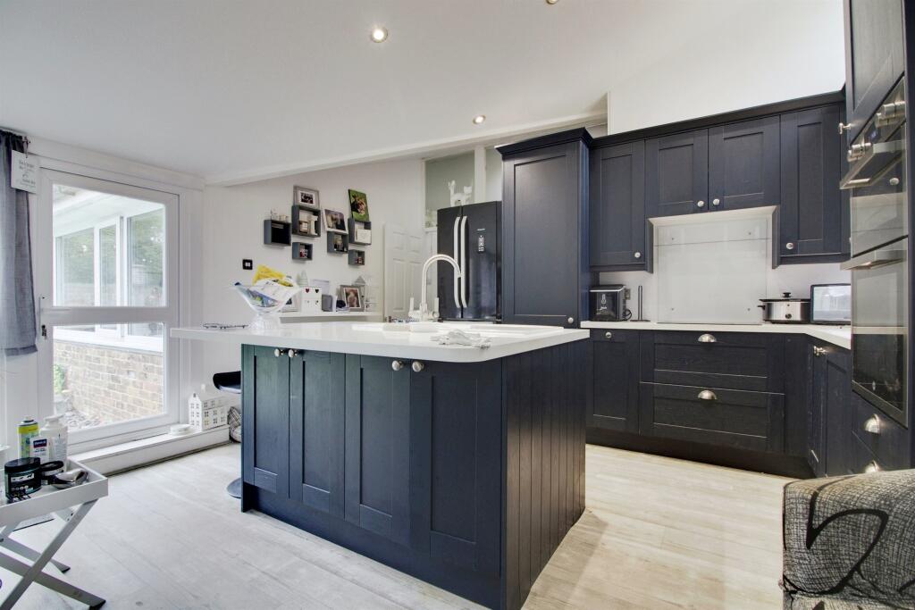 Additional image 5 of Charters Cross, HARLOW