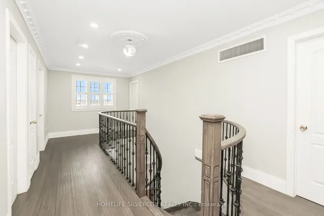 Additional image 18 of 2 Giza Cres