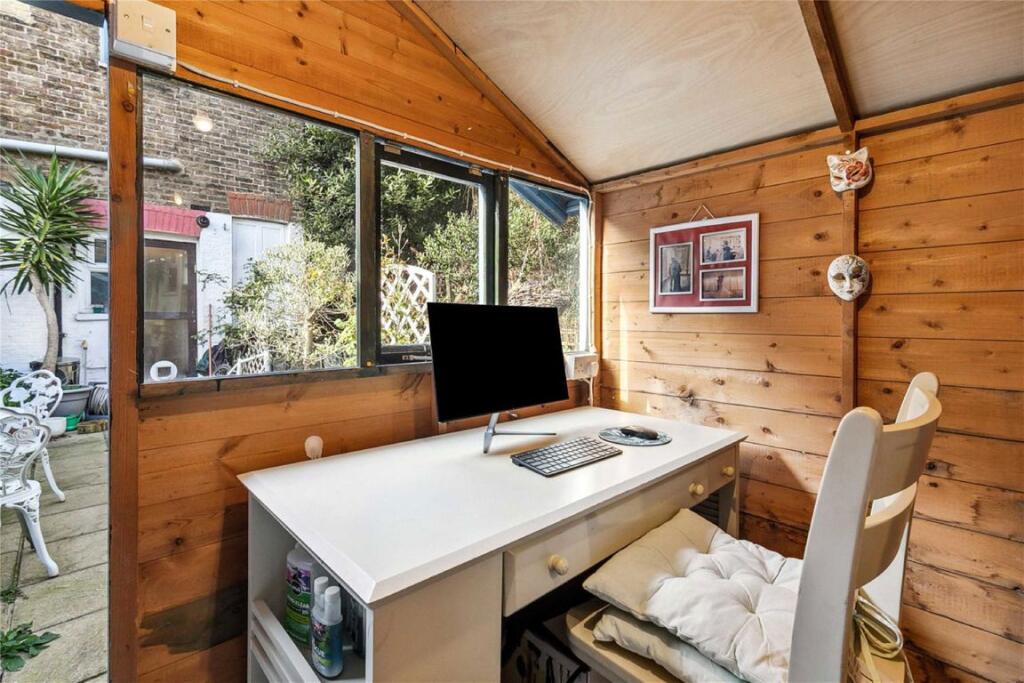 Additional image 4 of Inglemere Road, Tooting