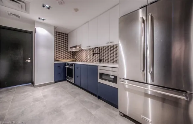 Additional image 29 of 15 Wellington St Unit 2804