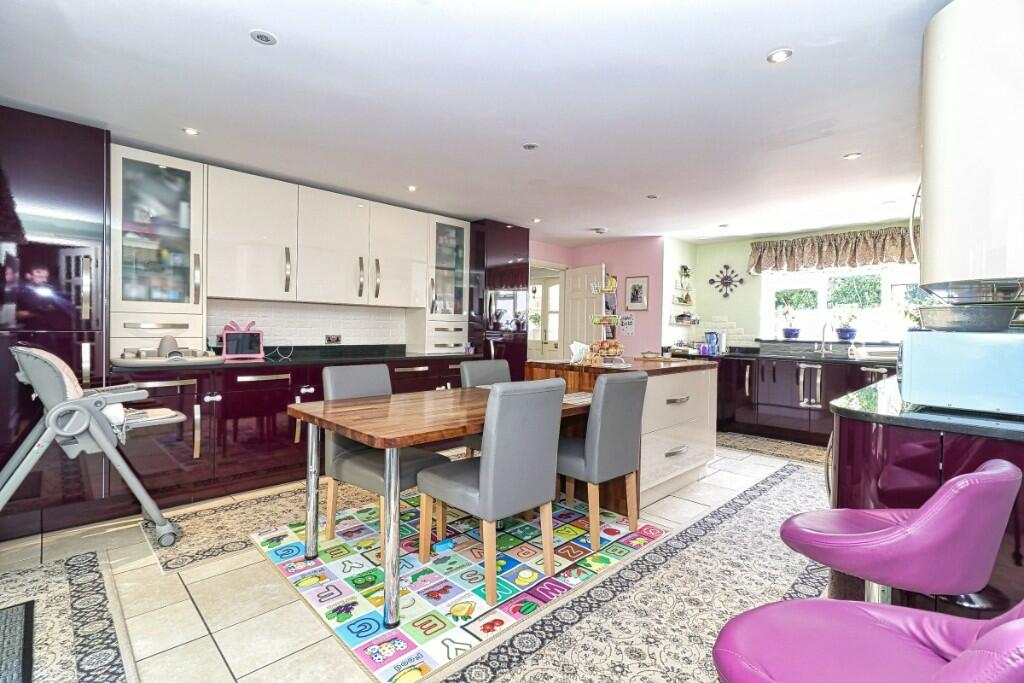 Additional image 11 of Broadoaks Crescent, Braintree, Essex, CM7