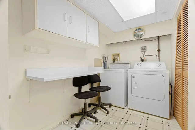 Additional image 23 of 63 Packard Blvd