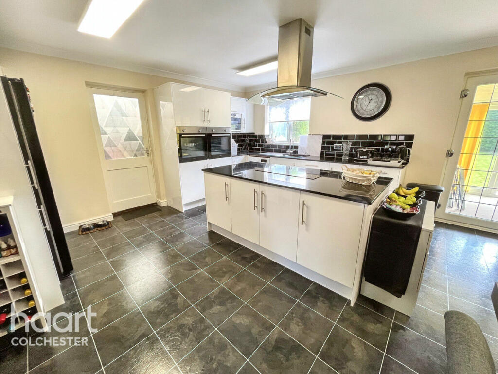 Additional image 11 of St Andrews Gardens, Colchester