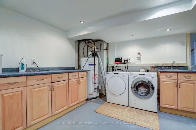 Additional image 29 of 236 Bessborough Dr