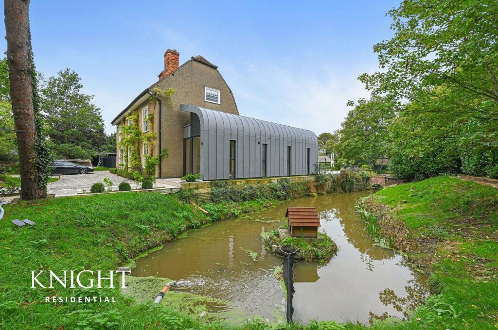 Additional image 38 of Coggeshall Road, Braintree, CM77