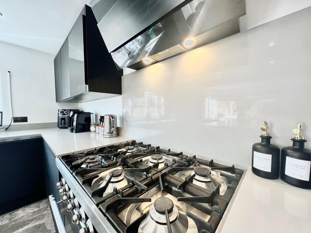 Additional image 11 of Ipswich Road, Colchester, CO4