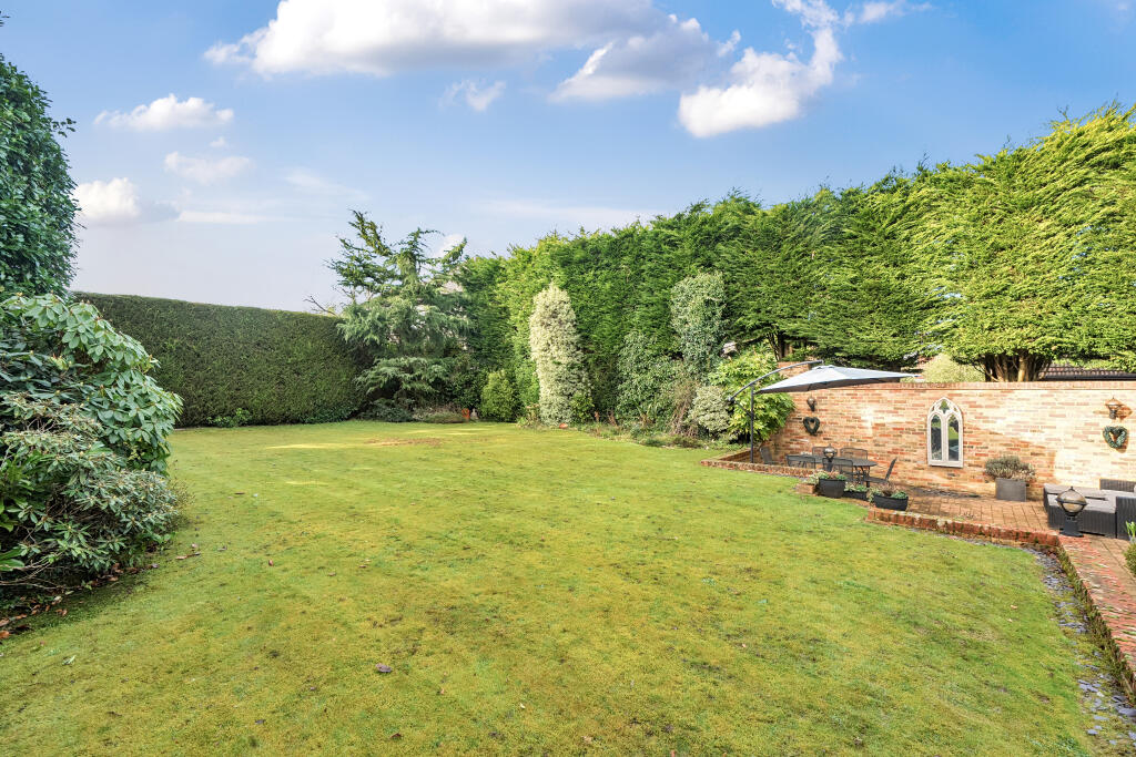 Additional image 8 of Chaldon Common Road, Caterham, CR3