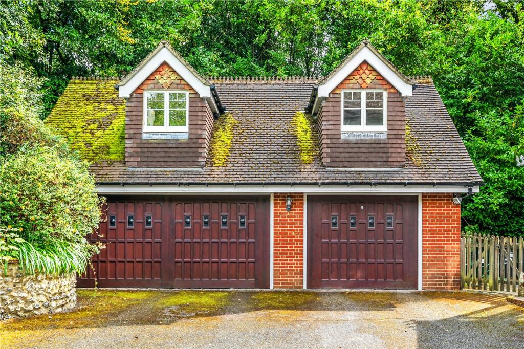 Additional image 13 of Northdown Road, Woldingham, Surrey, CR3