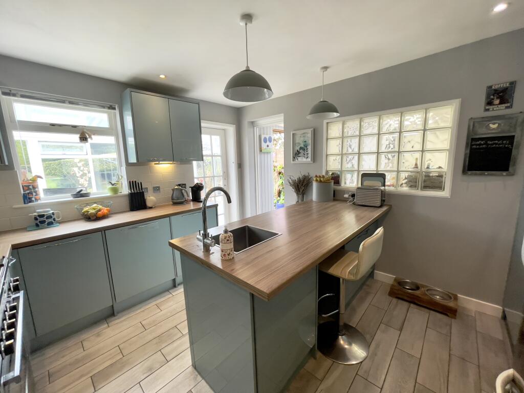Additional image 4 of Priory Avenue, Old Harlow, Essex, CM17