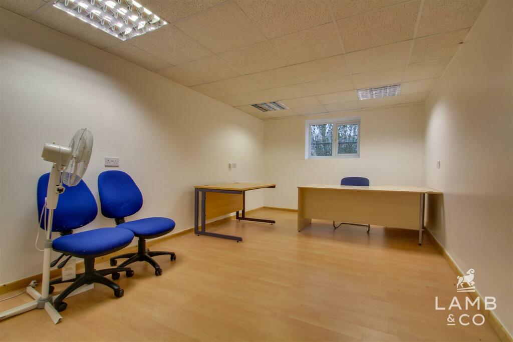 Additional image 9 of High Street, Thorpe-Le-Soken