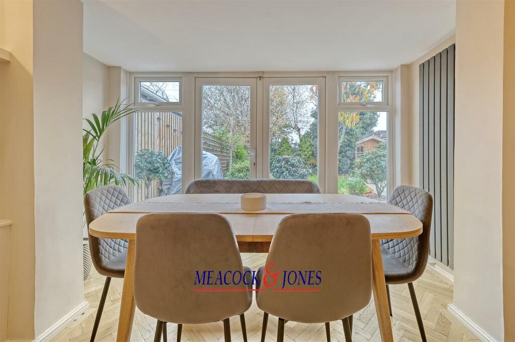 Additional image 6 of Victors Crescent, Hutton, Brentwood