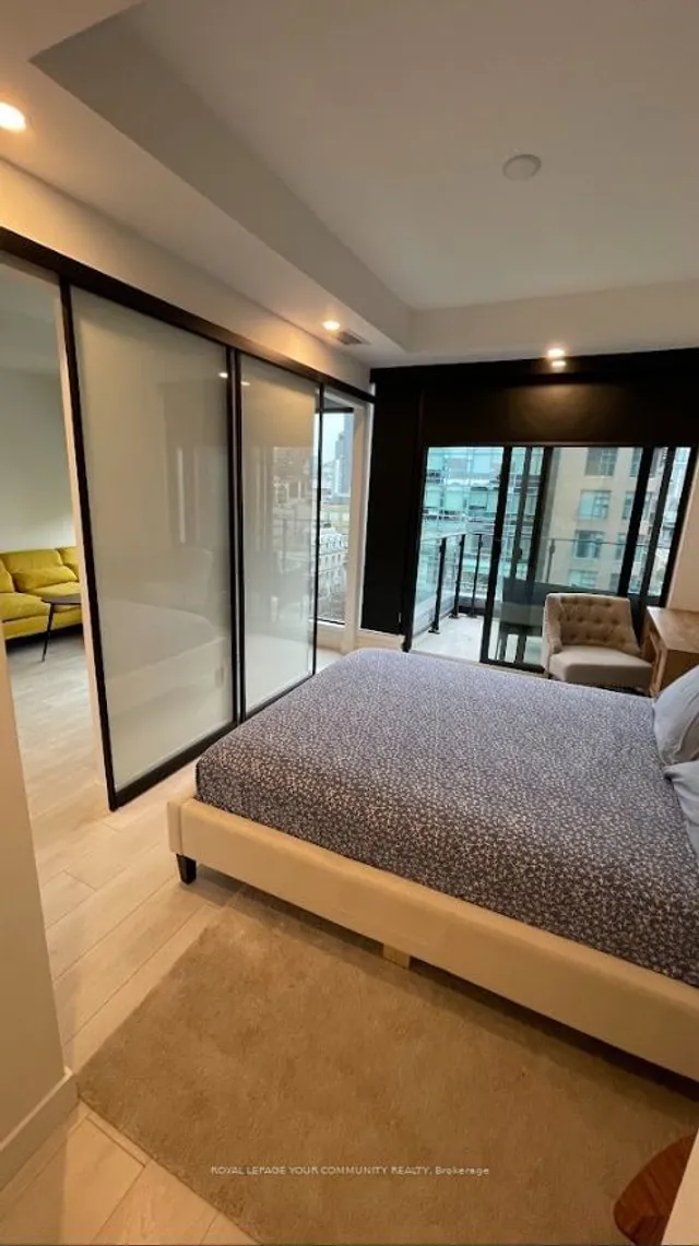 Additional image 6 of 505 Richmond St Unit 722