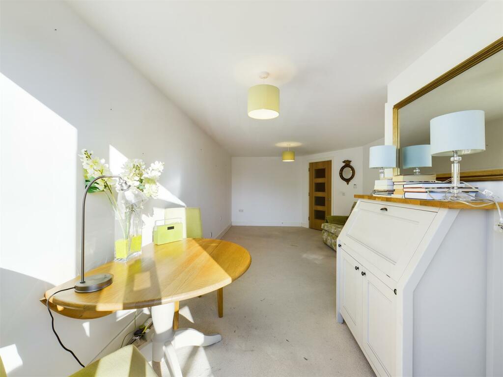 Additional image 5 of Yew Tree Court, Sanderstead Village