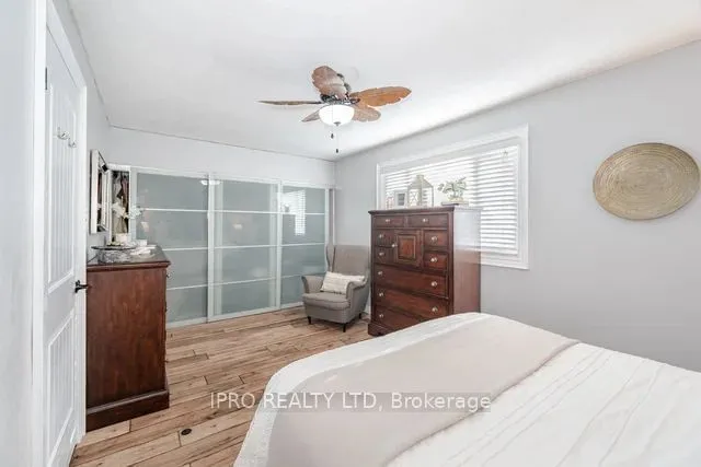 Additional image 11 of 14 Royal Palm Dr