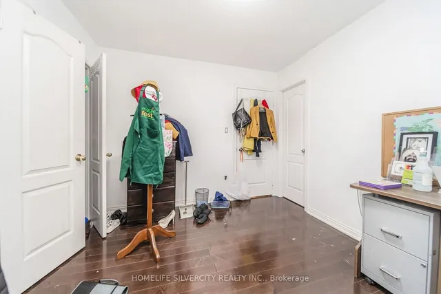 Additional image 25 of 6 Amboise Cres