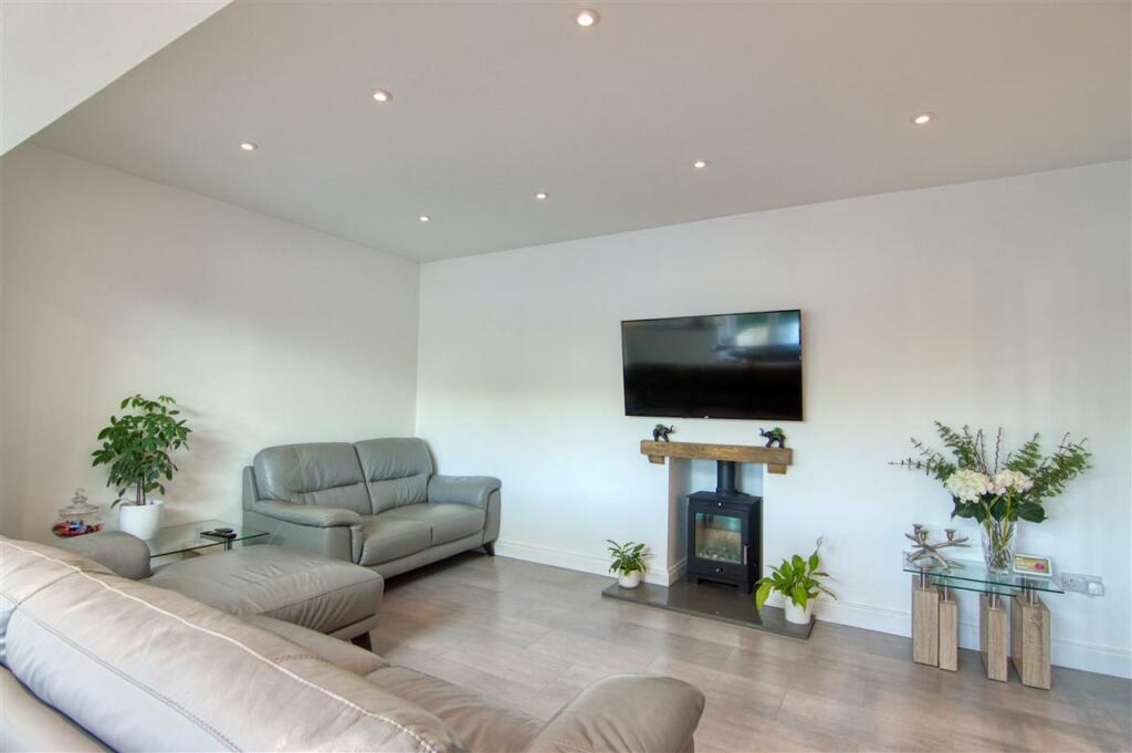 Additional image 15 of St Clairs Road, St Osyth