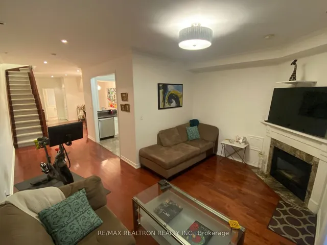 Additional image 13 of 645 Davenport Rd Unit 6