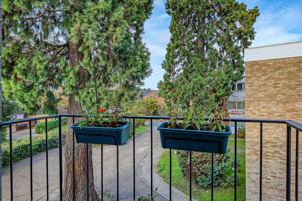 Additional image 11 of Station Lane, Ingatestone, CM4