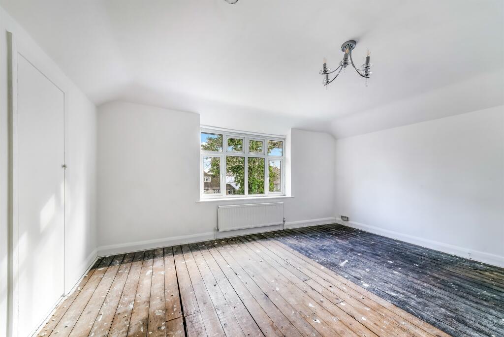 Additional image 7 of Woodland Gardens, South Croydon