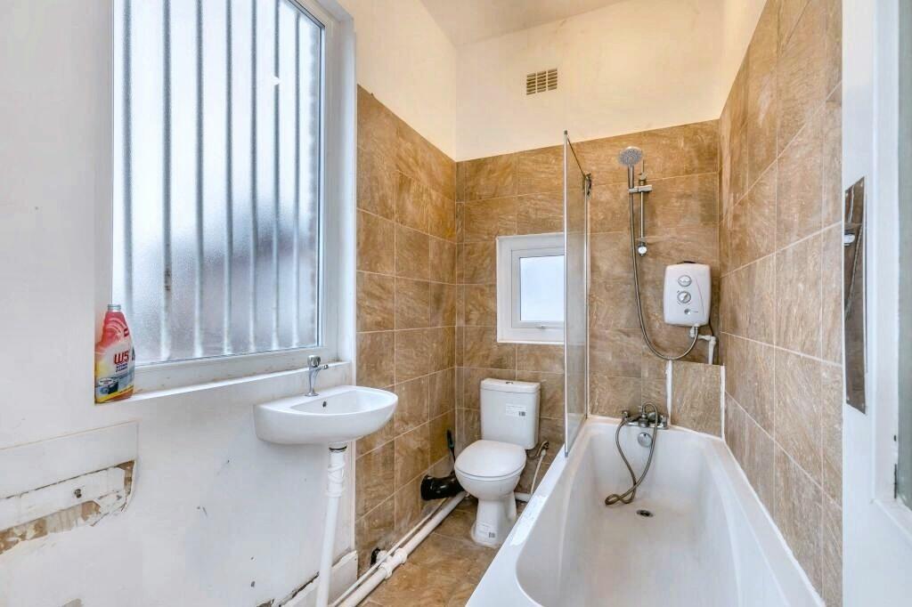 Additional image 17 of Whitby Road, Ellesmere Port, Cheshire, CH65 8AB