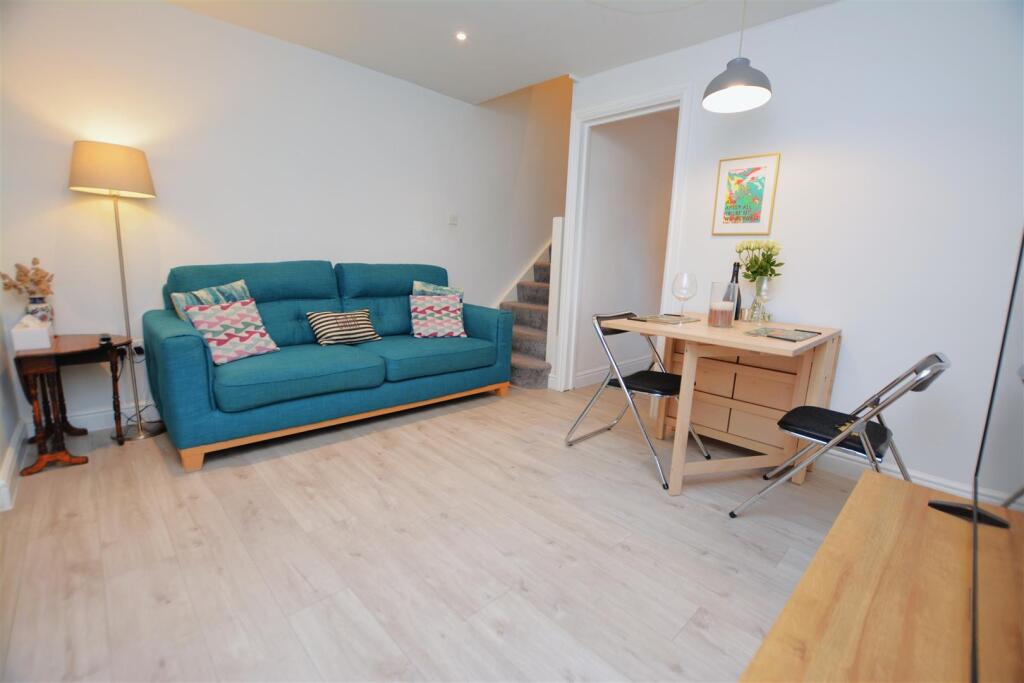 Additional image 6 of Wilson Avenue, Colliers Wood Borders, CR4