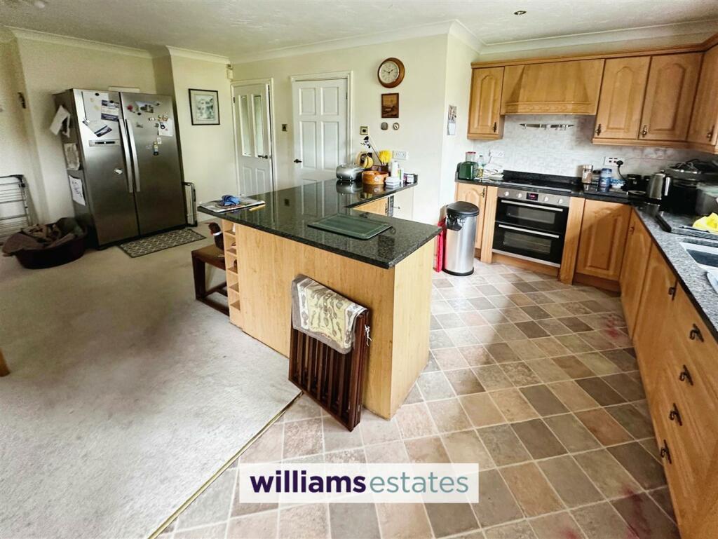 Additional image 5 of Higher Common Close, Buckley