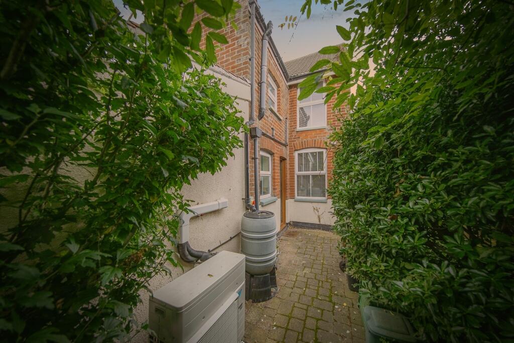 Additional image 15 of Clacton Road, Little Oakley, Harwich