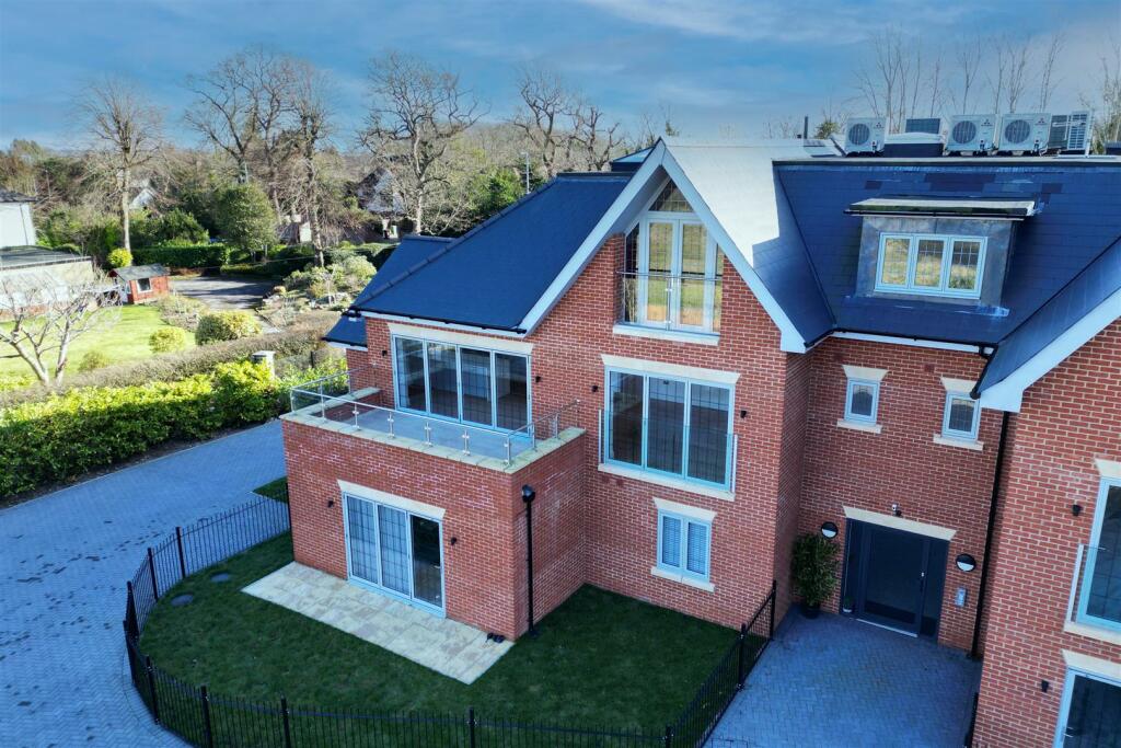 Additional image 14 of Shenfield Road, Shenfield, Brentwood