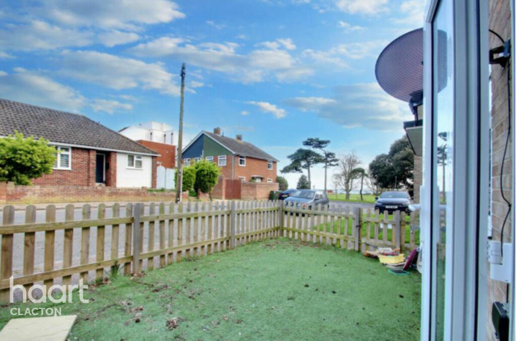 Additional image 7 of Third Avenue, Walton On The Naze