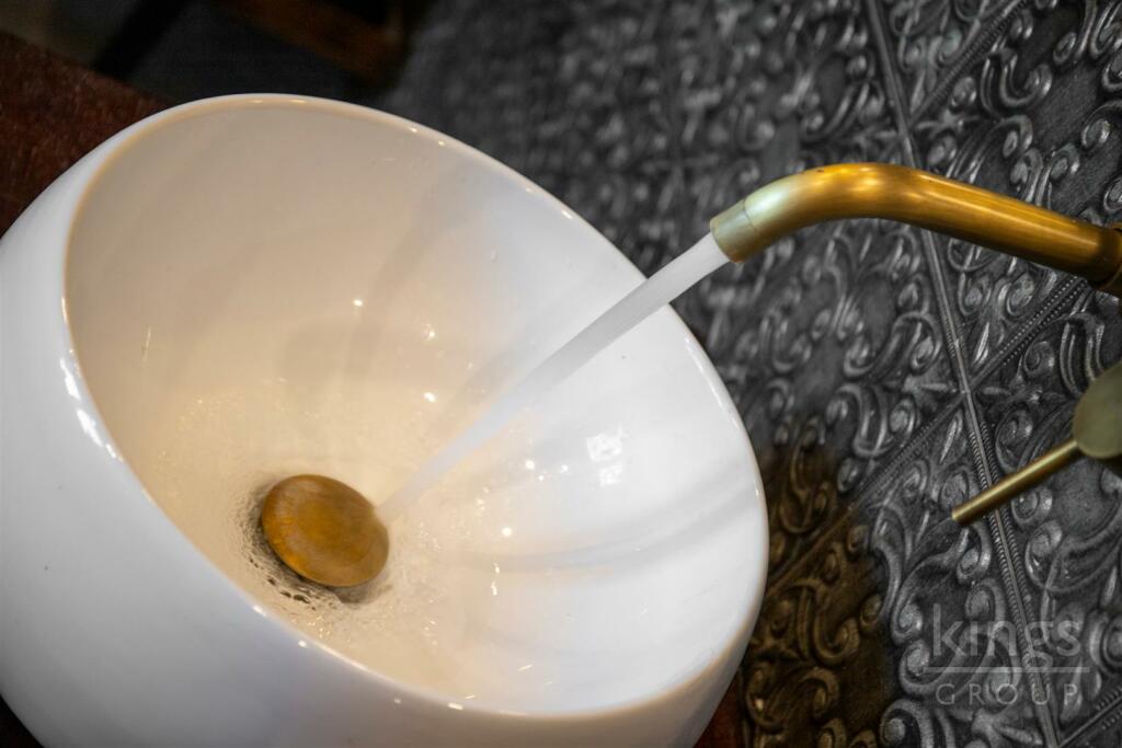 Additional image 33 of Hawkenbury, Harlow