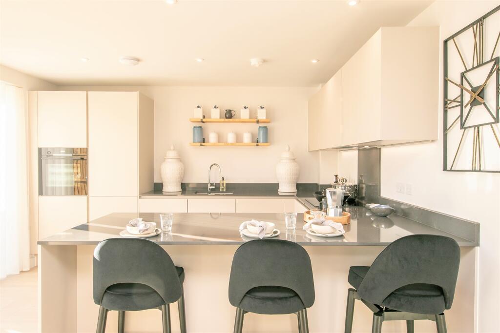 Additional image 5 of Manningtree Park, Mistley, Manningtree