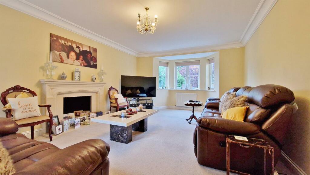 Additional image 3 of Third Avenue, Frinton-On-Sea