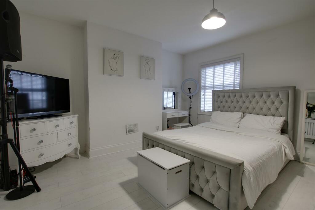 Additional image 8 of Main Road, Harwich