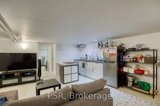 Additional image 21 of 82 Greensides Ave