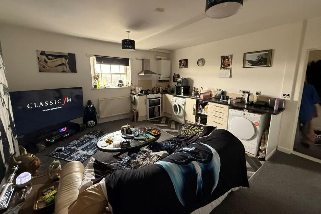 Additional image 11 of 13 Orwell Road, Harwich, Essex, CO12 3LD