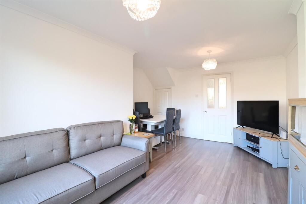 Additional image 4 of Oaklands Close, Braintree
