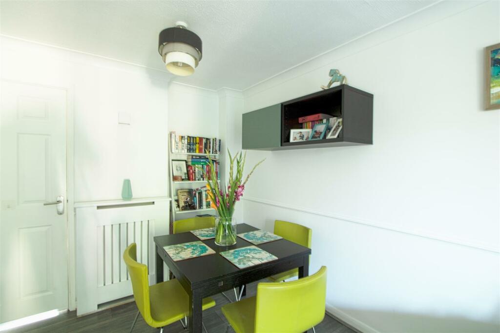 Additional image 4 of Harebell Close, Billericay