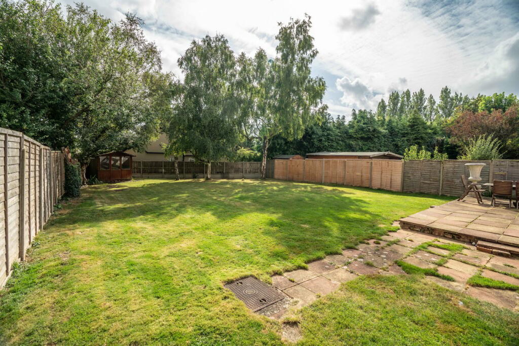 Additional image 18 of Oak Drive, Sawbridgeworth, CM21