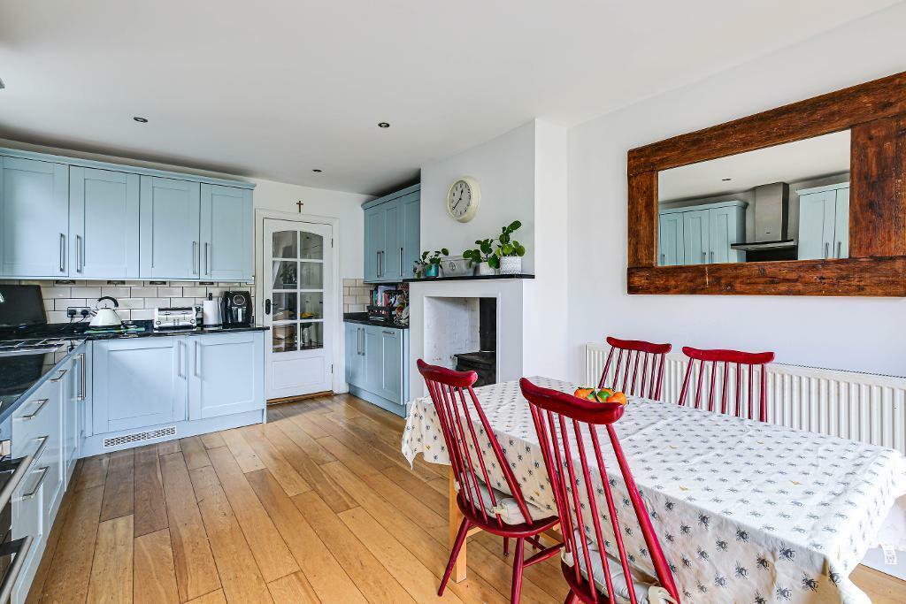 Additional image 8 of Warren Park, Warlingham, Surrey, CR6 9LD
