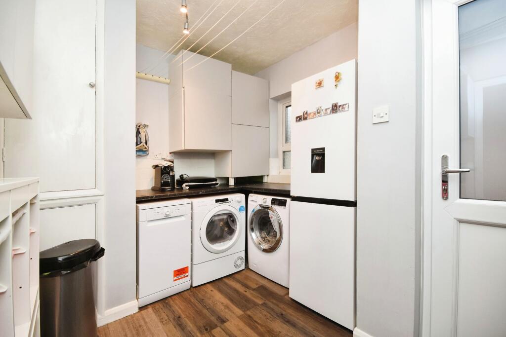 Additional image 8 of Park Drive, Braintree, CM7