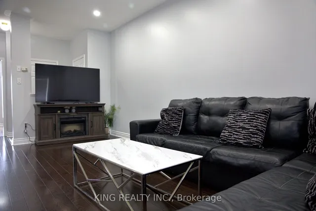 Additional image 4 of 40 Starfish Crt