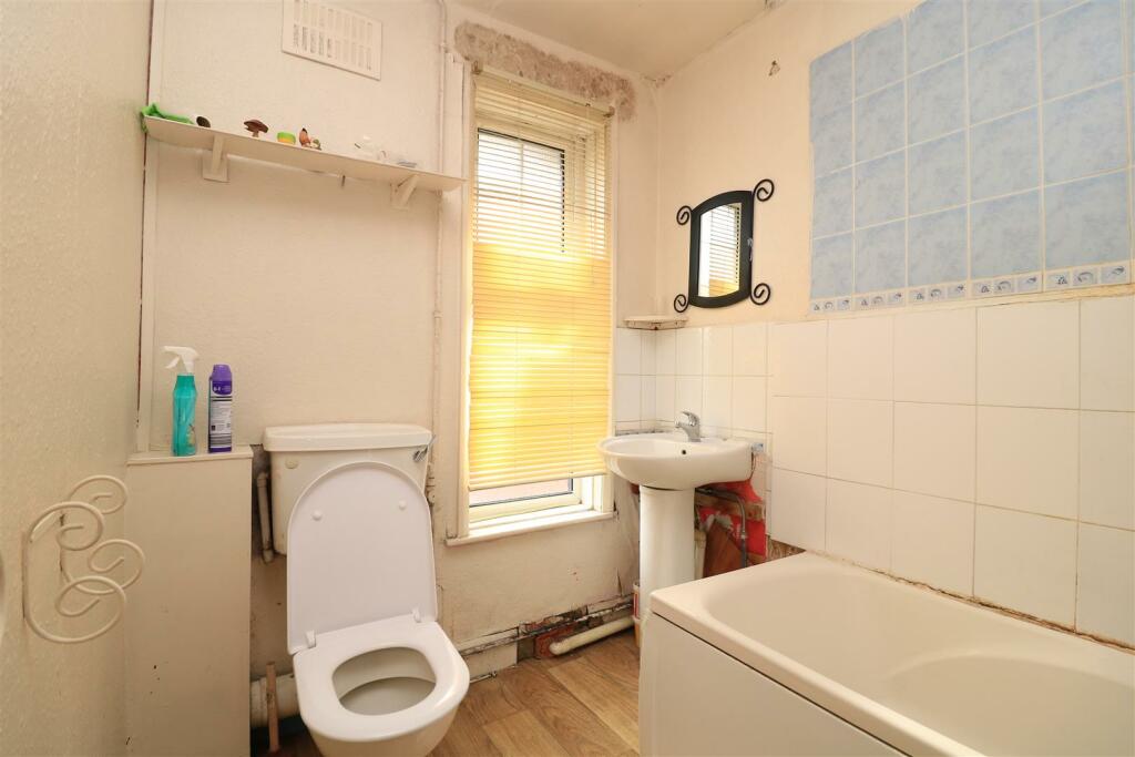 Additional image 7 of The Green, Hatfield Peverel, Chelmsford