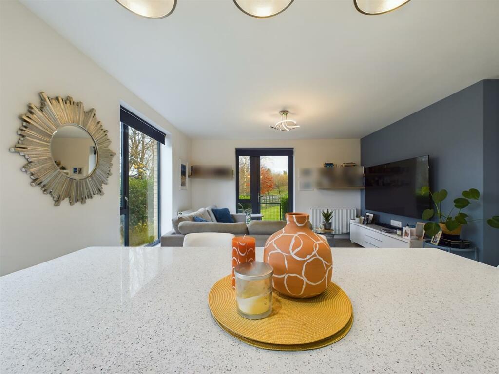 Additional image 6 of Iron Railway Close, Coulsdon