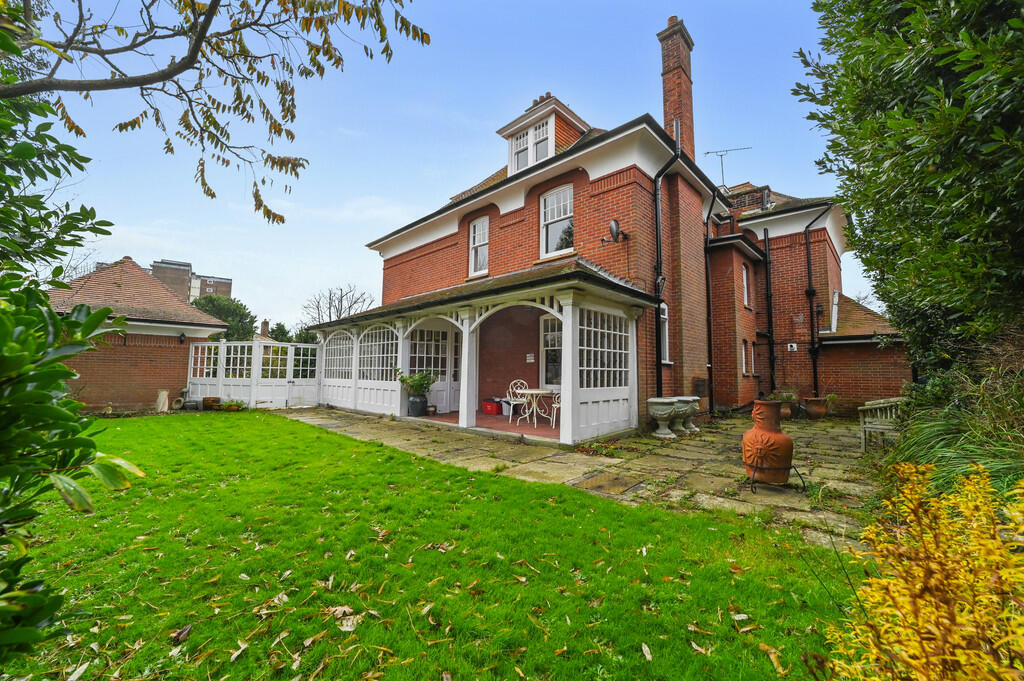 Additional image 29 of Holland Road, Frinton On Sea, Essex