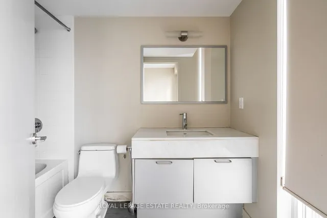 Additional image 15 of 126 Simcoe St Unit 3103