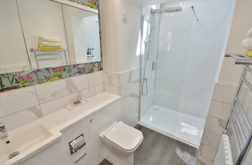 Additional image 18 of Ingarfield Road, Holland-On-Sea,